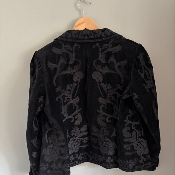 Black Victorian Style Velvet Brocade Blazer - Picture 3 of 8